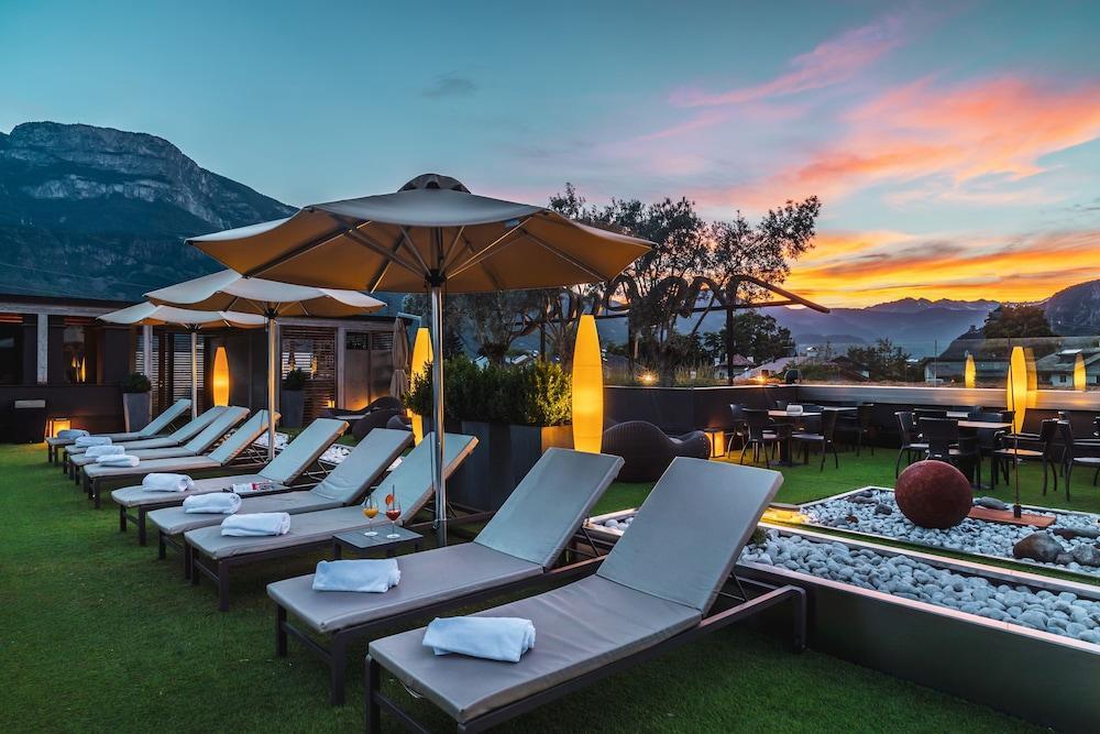 Art & Design Hotel Napura Терлано Экстерьер фото