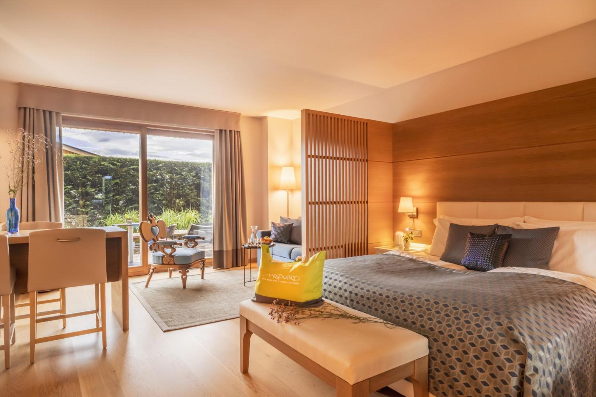 Art & Design Hotel Napura Терлано Экстерьер фото