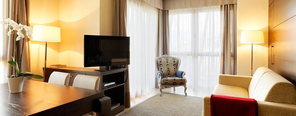 Art & Design Hotel Napura Терлано Экстерьер фото